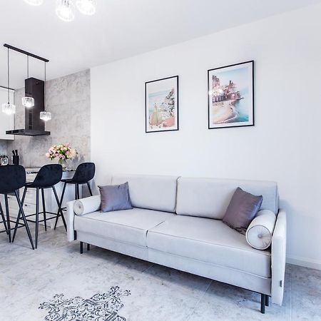 Apartament Roza Wiatrow Gizycko/Вілкаси Екстер'єр фото
